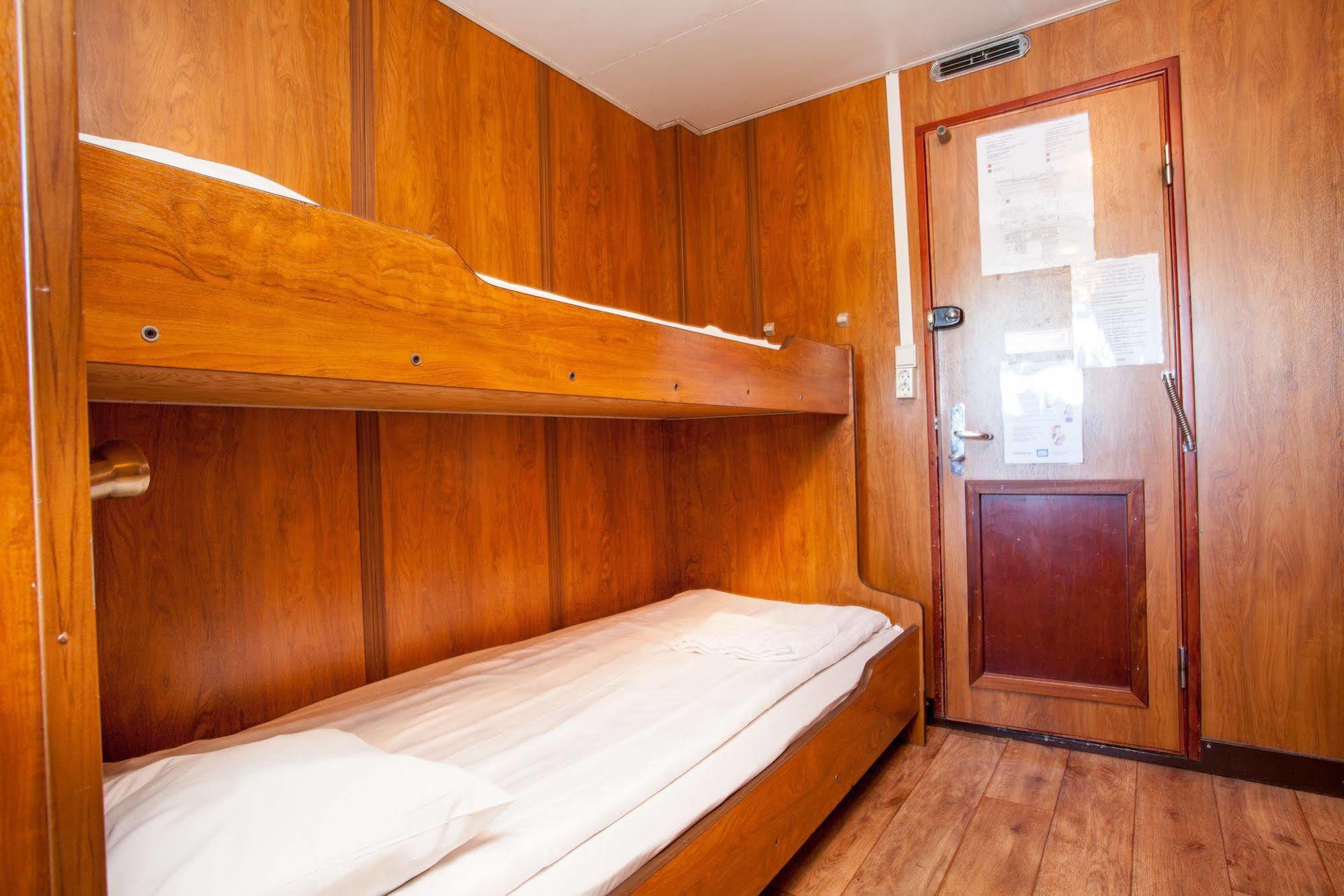 Botel M/s Birger Jarl - &